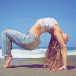 Talia Sutra feet photo 5