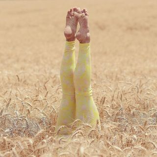 Talia Sutra feet photo 20