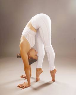 Talia Sutra feet photo 6