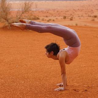 Talia Sutra feet photo 15