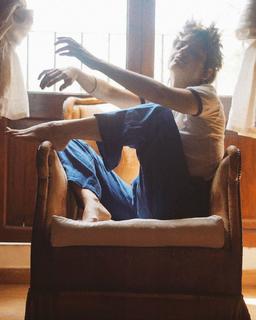 Talia Sutra feet photo 17