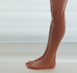 Talia Sutra feet photo 13