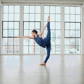 Talia Sutra feet photo 7