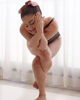 Talia Sutra feet photo 12