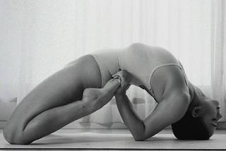 Talia Sutra feet photo 18
