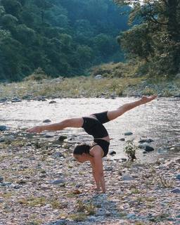 Talia Sutra feet photo 10