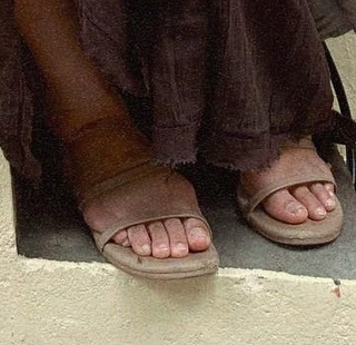 Talia Sutra feet photo 18