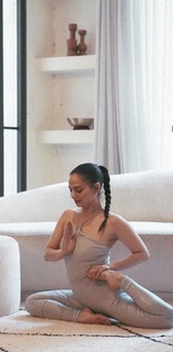 Talia Sutra feet photo 1