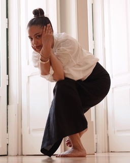Talia Sutra feet photo 7