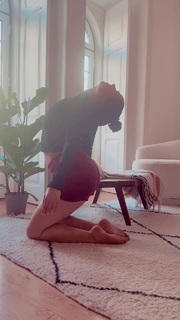Talia Sutra feet photo 15