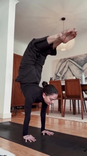 Talia Sutra feet photo 9