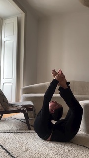 Talia Sutra feet photo 19