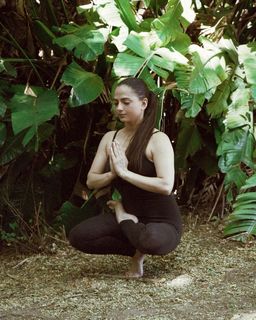 Talia Sutra feet photo 3