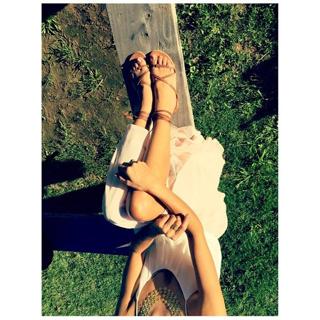 Taliana Vargas feet photo 16