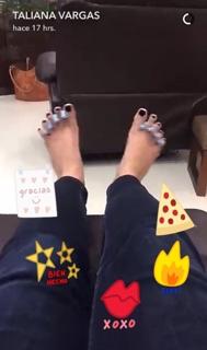 Taliana Vargas feet photo 5