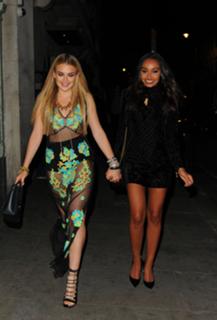 Tallia Storm feet photo thumbnail