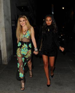 Tallia Storm feet photo thumbnail