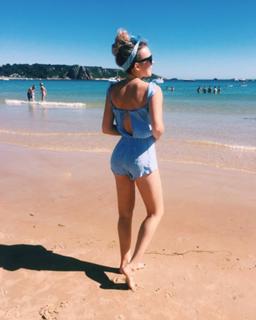 Tallia Storm feet photo thumbnail