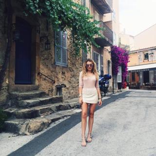 Tallia Storm feet photo thumbnail