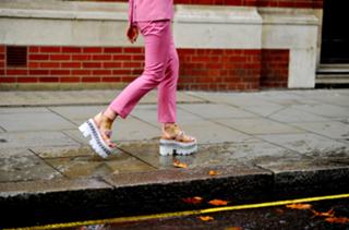 Tallia Storm feet photo thumbnail