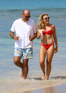 Tallia Storm feet photo thumbnail