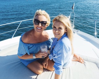 Tallia Storm feet photo thumbnail