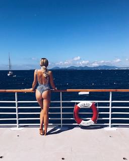 Tallia Storm feet photo thumbnail