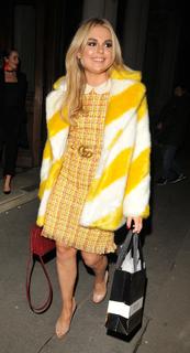 Tallia Storm feet photo thumbnail