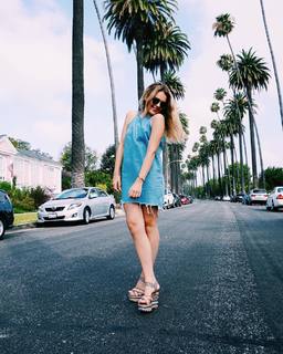 Tallia Storm feet photo thumbnail