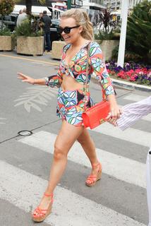 Tallia Storm feet photo thumbnail