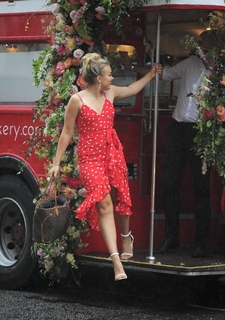Tallia Storm feet photo thumbnail