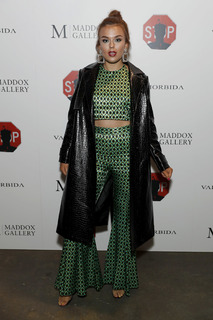 Tallia Storm feet photo thumbnail