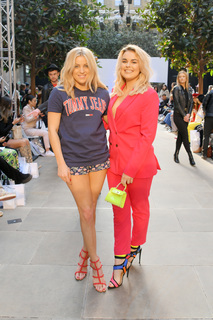 Tallia Storm feet photo thumbnail