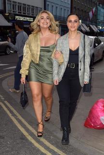 Tallia Storm feet photo thumbnail