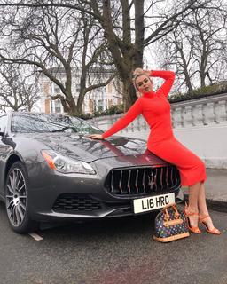 Tallia Storm feet photo thumbnail