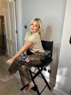 Tallia Storm feet photo thumbnail