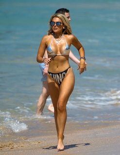 Tallia Storm feet photo thumbnail