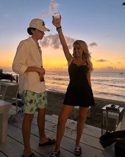 Tallia Storm feet photo thumbnail