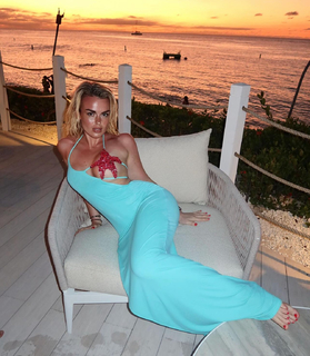 Tallia Storm feet photo thumbnail