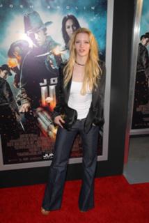 Talulah Riley feet photo thumbnail