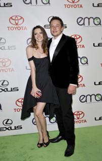 Talulah Riley feet photo thumbnail