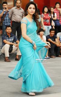 Tamannaah Bhatia feet photo thumbnail