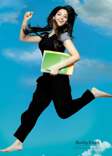 Tamannaah Bhatia feet photo thumbnail
