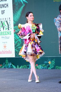 Tamannaah Bhatia feet photo thumbnail