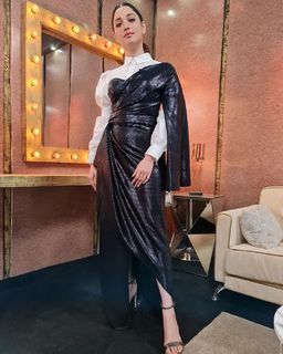 Tamannaah Bhatia feet photo thumbnail