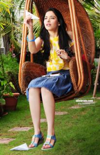 Tamannaah Bhatia feet photo thumbnail