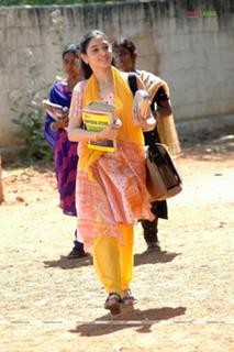 Tamannaah Bhatia feet photo thumbnail