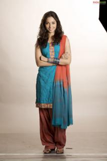Tamannaah Bhatia feet photo thumbnail