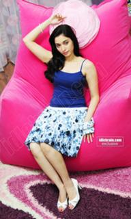 Tamannaah Bhatia feet photo thumbnail