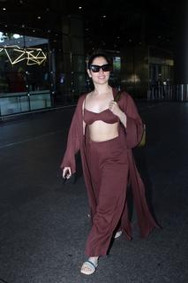 Tamannaah Bhatia feet photo thumbnail